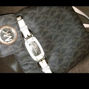 Michael Kors purse
